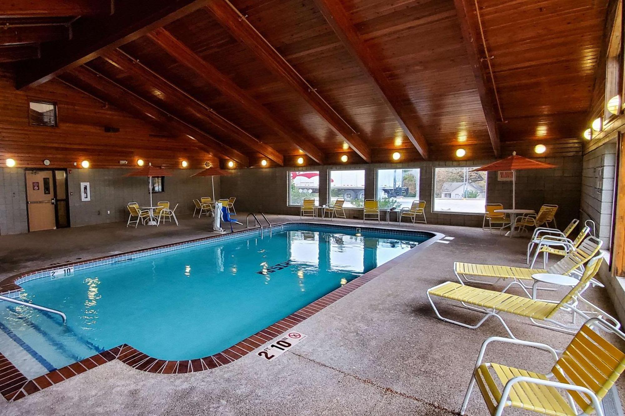 Quality Inn Atchison Exterior photo